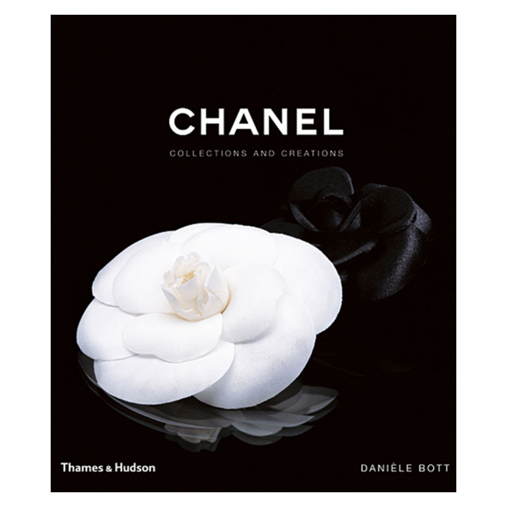 Chanel: Collections & Creations Bok